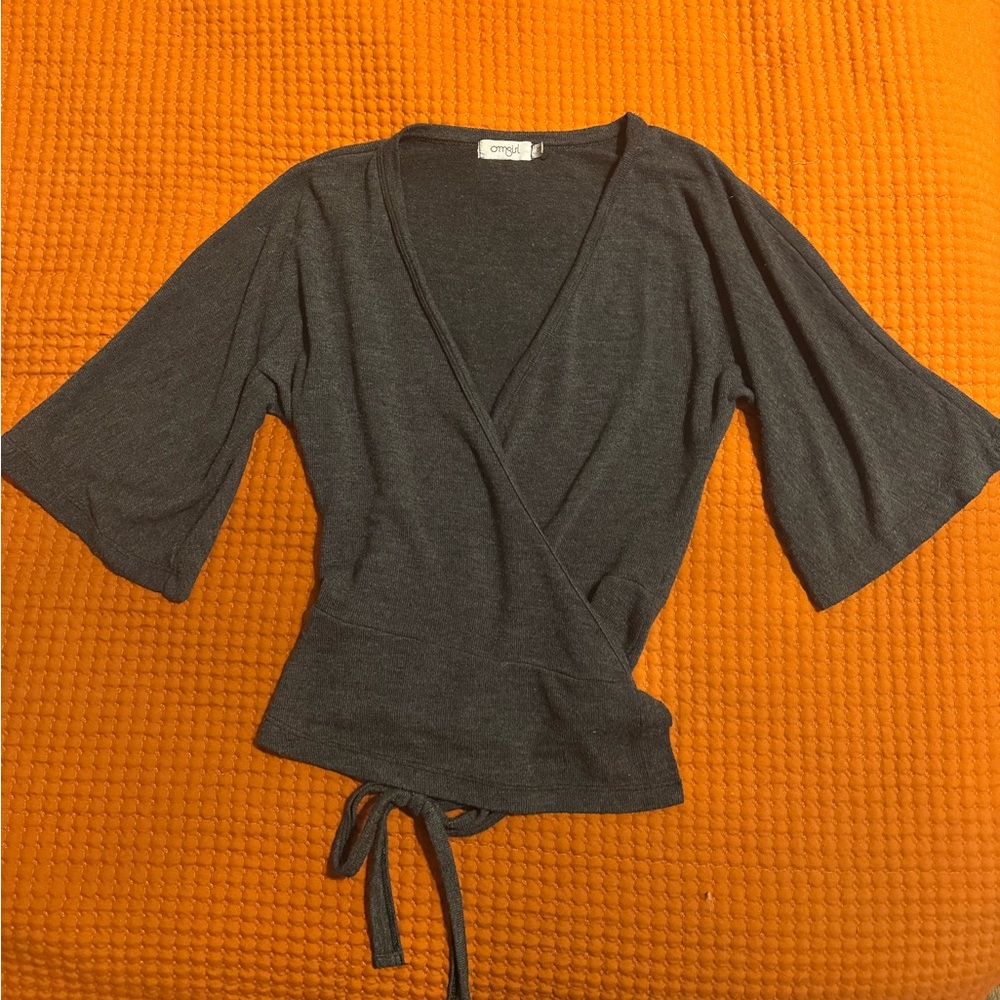 omgirl Ballet Wrap Crop Cardigan 3/4 Slight Bell Sleeve Ballet Wrap Top M • Ash
